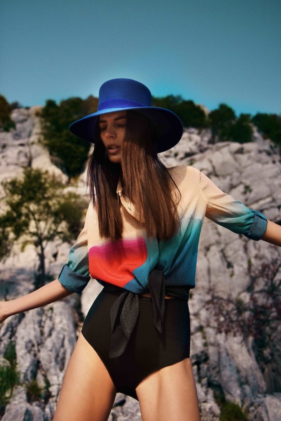 Neodoljivi Midikennov top model Helena Šopar za najnoviju YOSUZI kampanju 